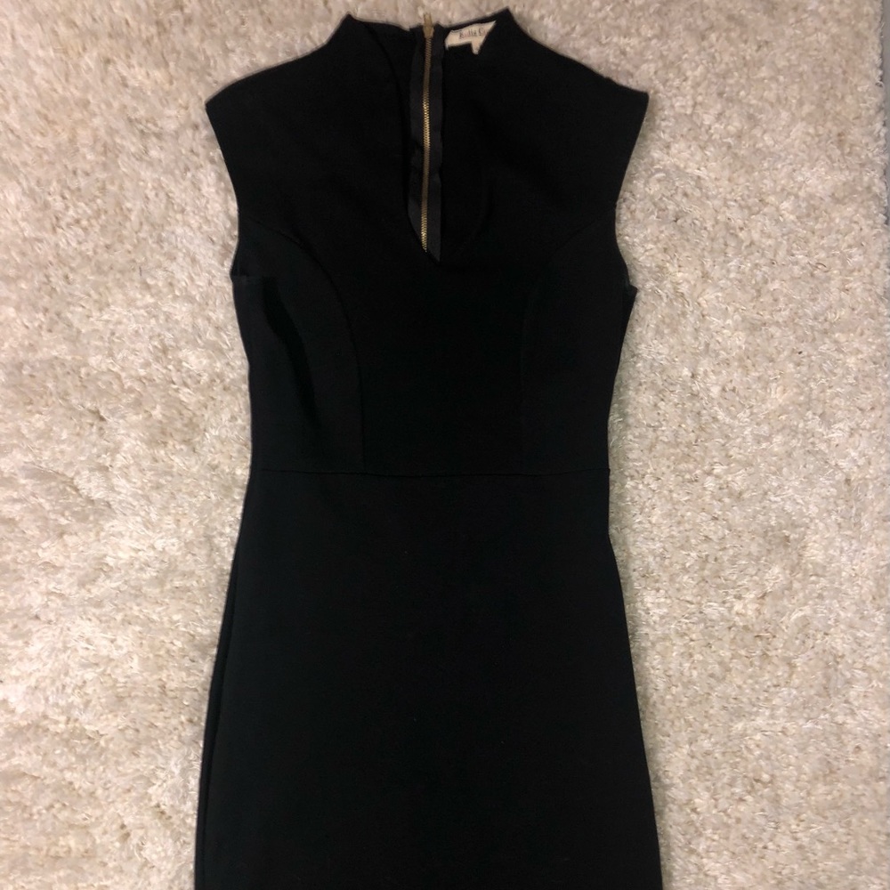 worn once selling because it’s a tight fit on me